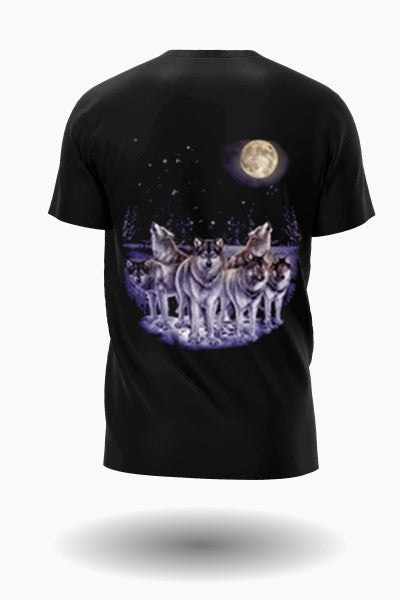 Wolf pack at night with moon and northern lights T-shirt